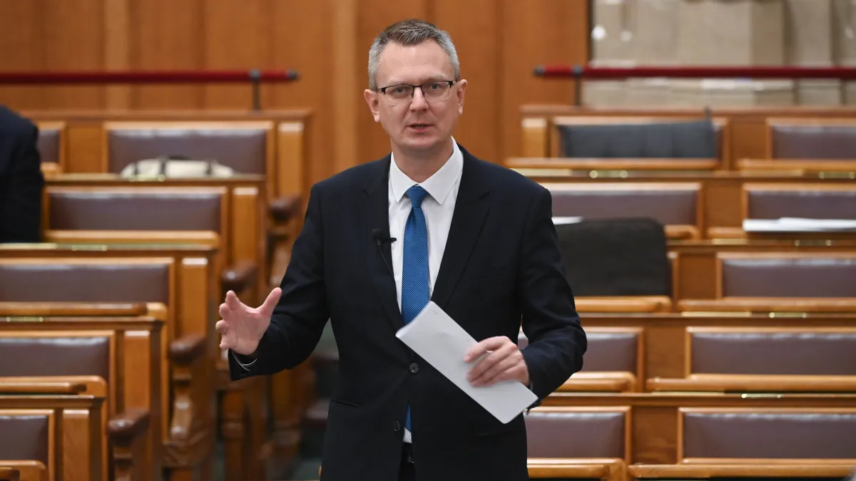 Rétvári Bence: A közbiztonság fontosabb, mint a migráció és Ukrajna – videó
