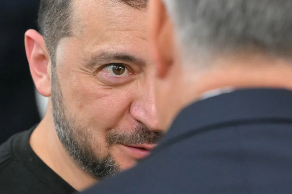 Zelenszkij interjút adott a Válasz Online-nak, az interjú hirtelen ellenséges hangvételűvé vált