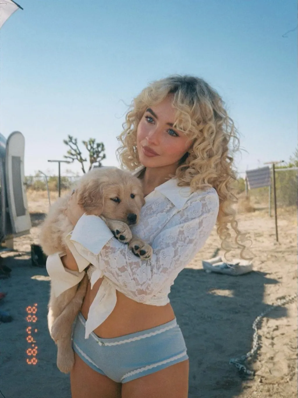 Sabrina Carpenter, amerikai énekes, dalszerző, színésznő