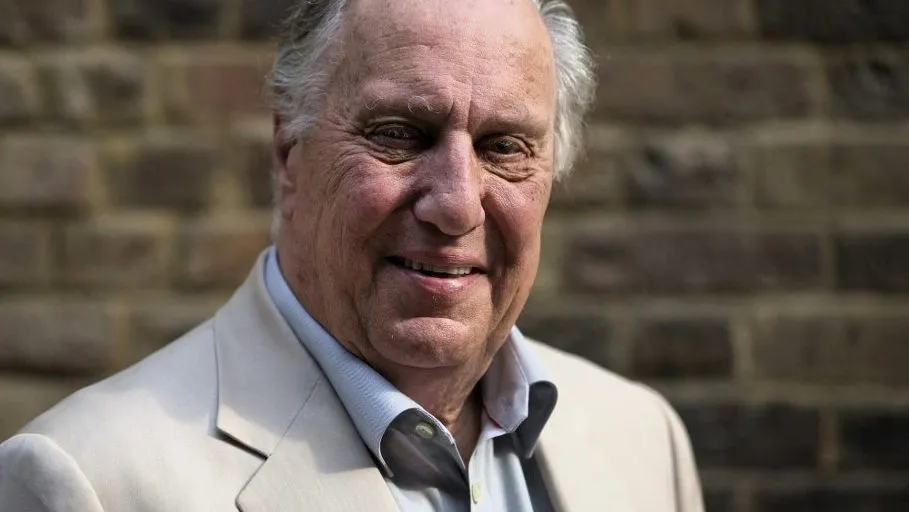 (FILES) British writer Frederick Forsyth poses for a portrait before an interview with AFP in London on September 13, 2016. 'The Day of The Jackal' author Frederick Forsyth has died at the age of 86 after a brief illness, his literary agents Curtis Brown said, June, 9. (Photo by JUSTIN TALLIS / AFP)
