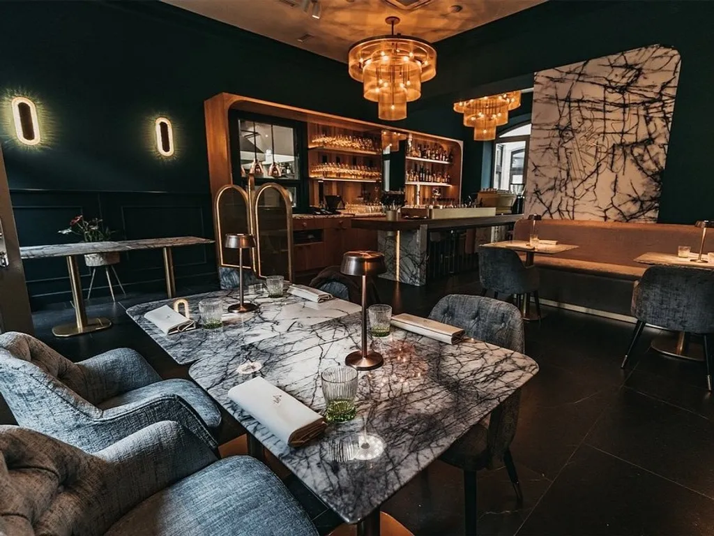 Év Étterme, Budapest, Dining Guide Év Étterme Díj