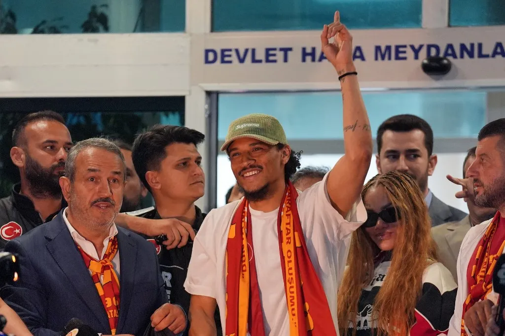 Sallai Roland, ISTANBUL, TURKIYE - JUNE 12: Leroy Sane, with whom Galatasaray is conducting transfer talks, arrives in Istanbul, Turkiye on June 12, 2025. The 29-year-old German winger, is welcomed with great enthusiasm by the Galatasaray fans. Adem Kutucu / Anadolu (Photo by Adem Kutucu / Anadolu via AFP)