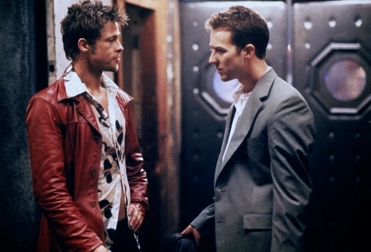 Prod DB © Fox 2000 Pictures - Art Linson / DR
FIGHT CLUB (FIGHT CLUB) de David Fincher 1999 USA / ALL
avec Brad Pitt et Edward Norton
confrontation, explication |