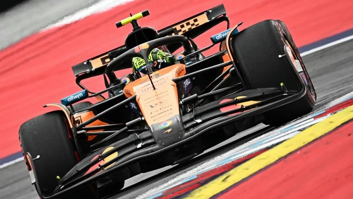 Norris visszatért, nyomasztó McLaren fölény az F1-es Osztrák Nagydíj második szabadedzésén