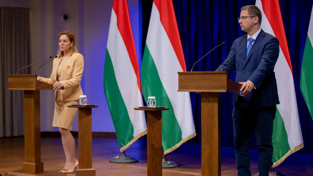 A kormány meghosszabbította a kamatstopot – Kormányinfó élőben az Origón