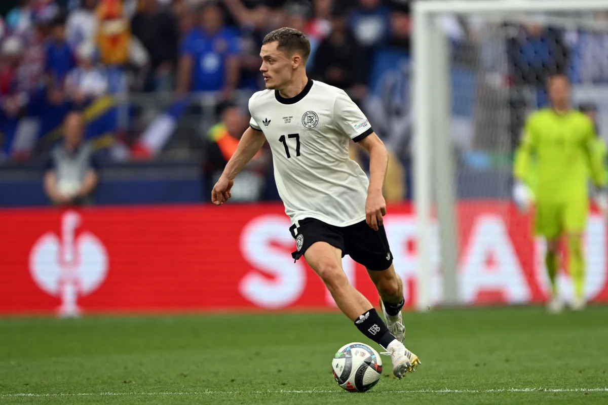 08 June 2025, Baden-Württemberg, Stuttgart: Soccer: Nations League A, Germany - France, play-off round, match for third place, Stuttgart Arena, Germany's Florian Wirtz plays the ball. Photo: Federico Gambarini/dpa (Photo by FEDERICO GAMBARINI / dpa Picture-Alliance via AFP)