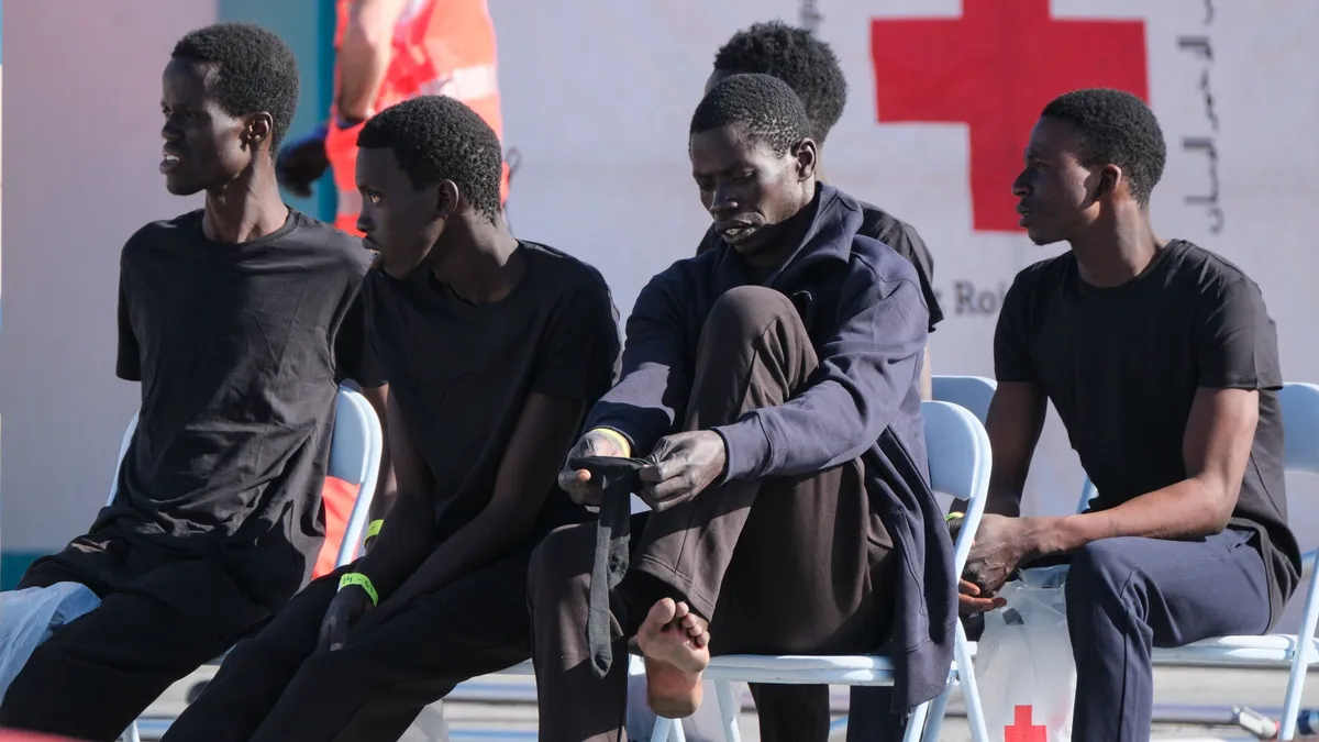 Idősek kilakoltatásával juttatnak lakásokhoz migránsokat Németországban