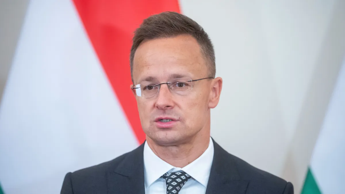 Szijjártó Péter: A Von der Leyen és Zelenszkij páros nagyon komoly károkozásra készül