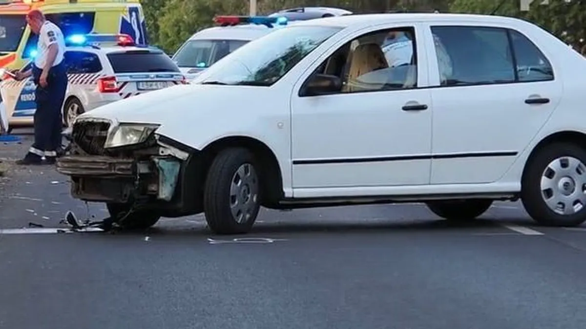 Drámai motorbaleset: a sofőr meghalt, két kiskorú gyerek súlyosan megsérült