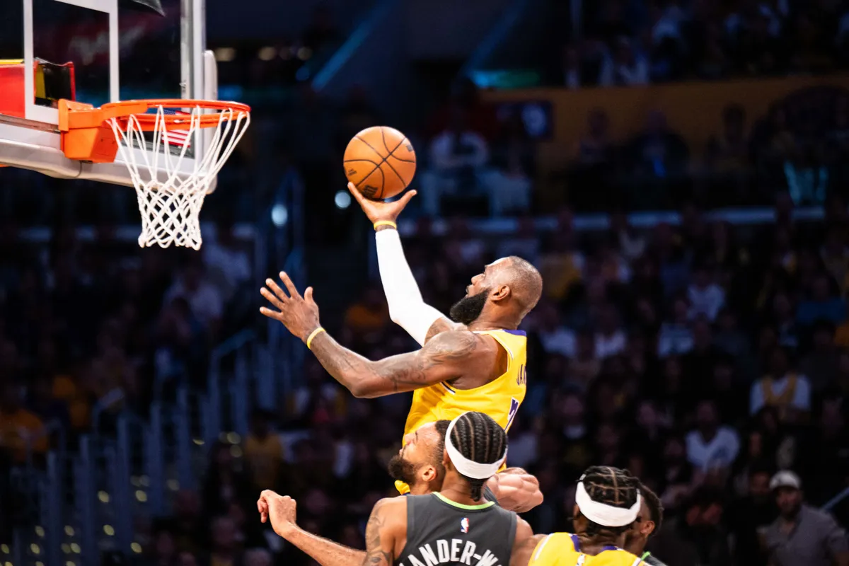 LOS ANGELES, USA - APRIL 30: Lebron James (23) of the Los Angeles Lakers attempts to make a layup during game 5 of the first round of the NBA Playoffs at Crypto.com Arena. Jon Putman / Anadolu (Photo by Jon Putman / Anadolu via AFP)