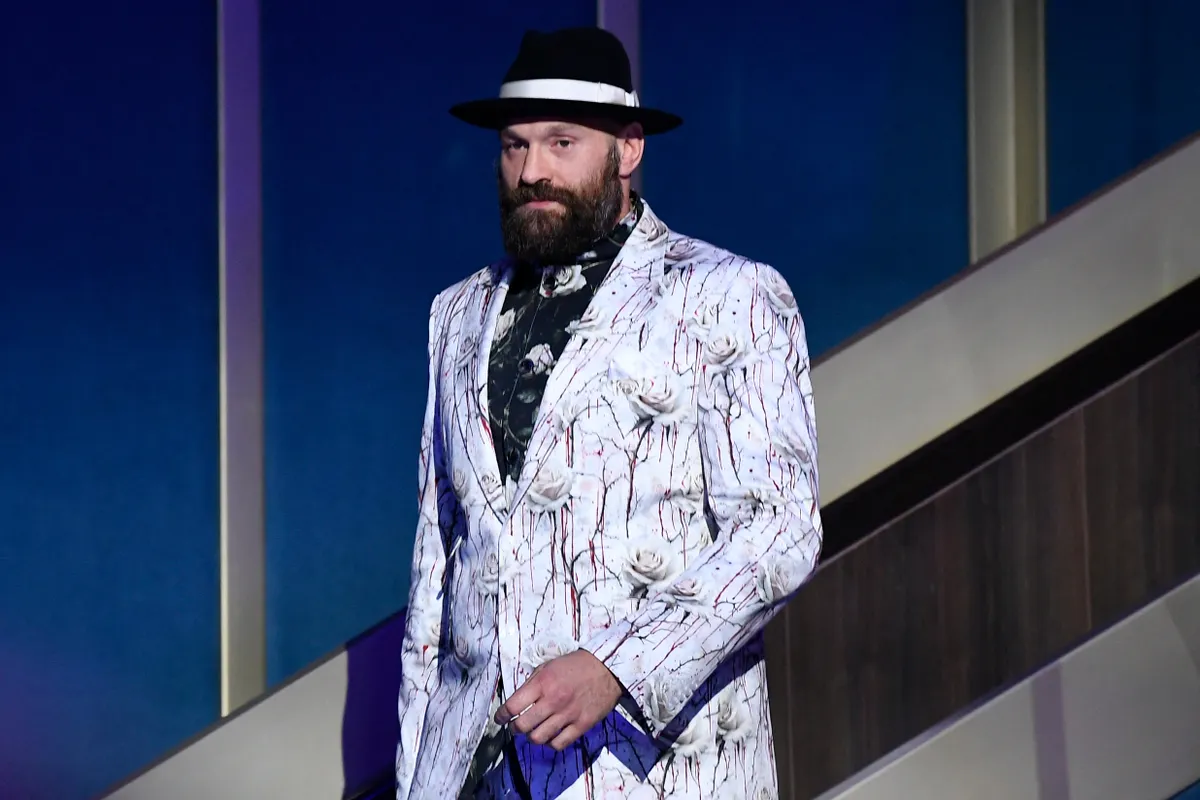 bevásárlókocsi, Britain's Tyson Fury arrives for a press conference ahead of his undisputed heavyweight world championship rematch with Ukraine's Oleksandr Usyk, in Riyadh on December 19, 2024. Fury and Usyk will meet in a 12-round heavyweight rematch in Riyadh on December 21. (Photo by AFP)