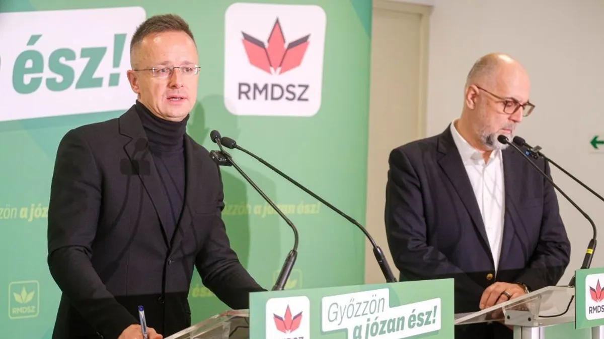 Szijjártó Péter: Az erdélyi magyarok érdeke, hogy ott üljenek a romániai kormányban