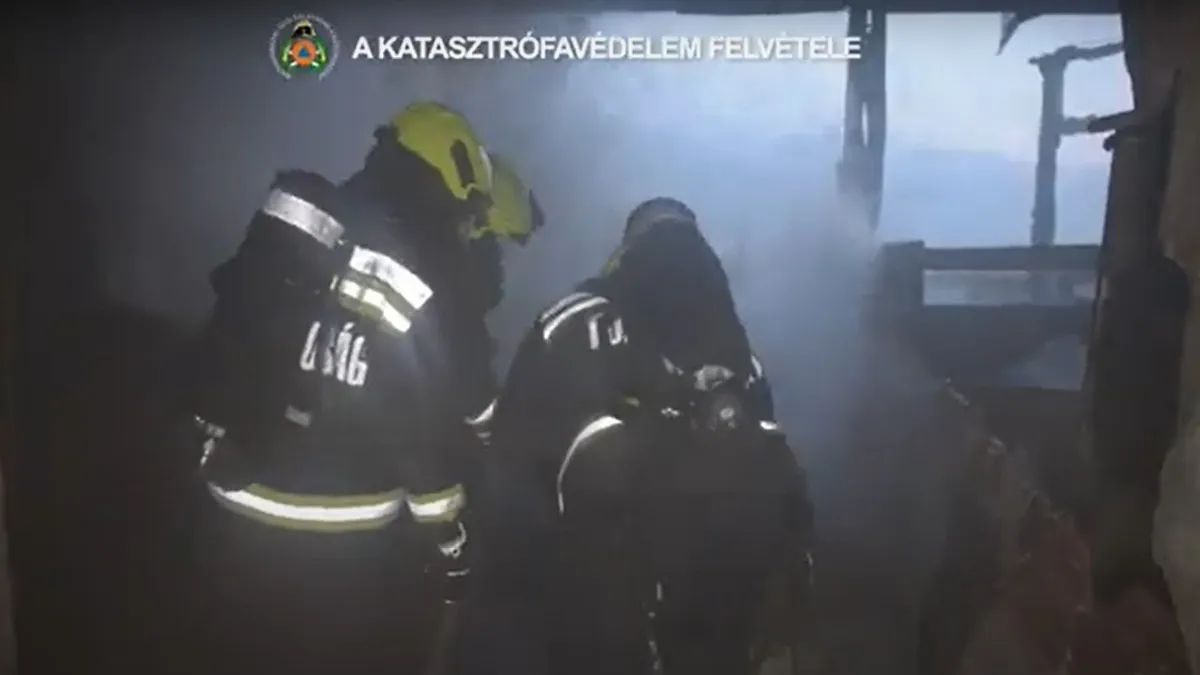 Tűz ütött ki egy budapesti munkásszállón, több mint 200 embert menekítettek ki – videó