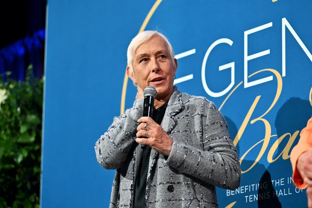 Navratilova