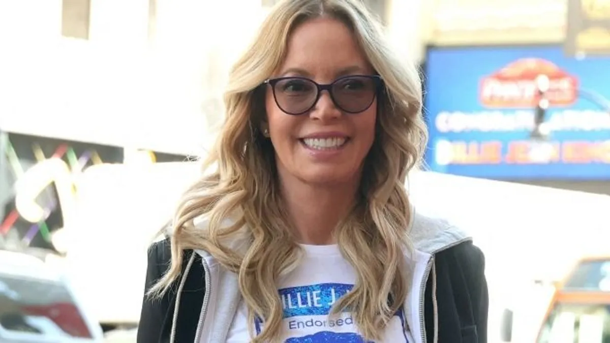 Sporttörténelmet írt a szurkolók által gyűlölt tulajdonosnő, aki a Playboynak is levetkőzött