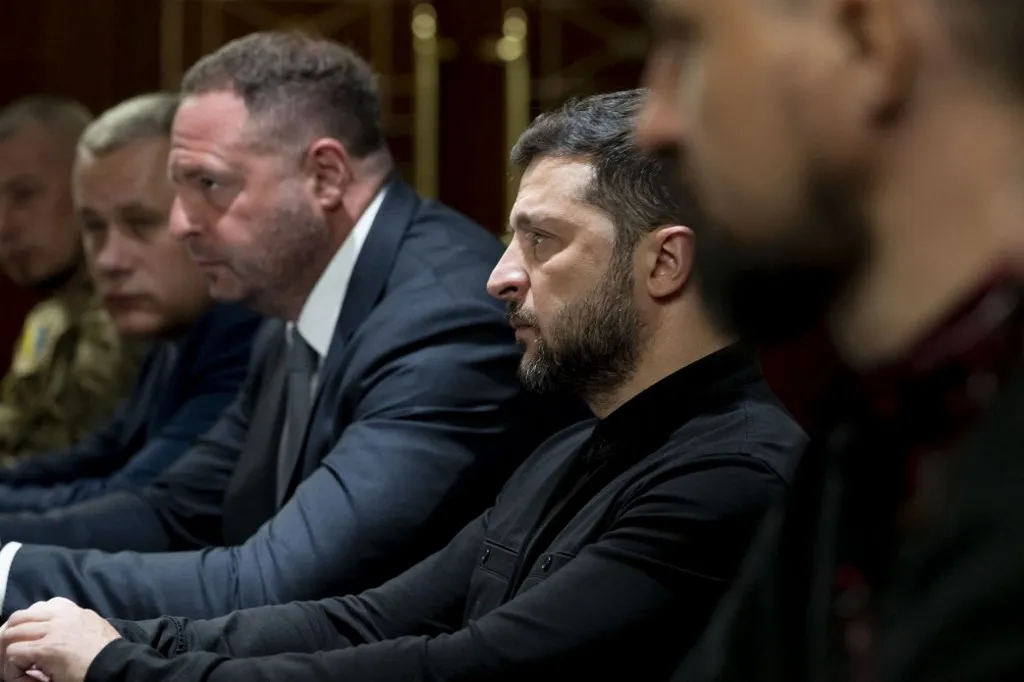 Zelenszkij lépése – a korrupcióellenes rendszer leépítése – lehet az utolsó csepp a pohárban (Fotó: HANDOUT / Ukrainian presidential press-ser)