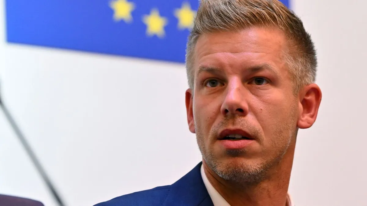 Magyar Pétert előbb a volt felesége, aztán a vihar söpörte el