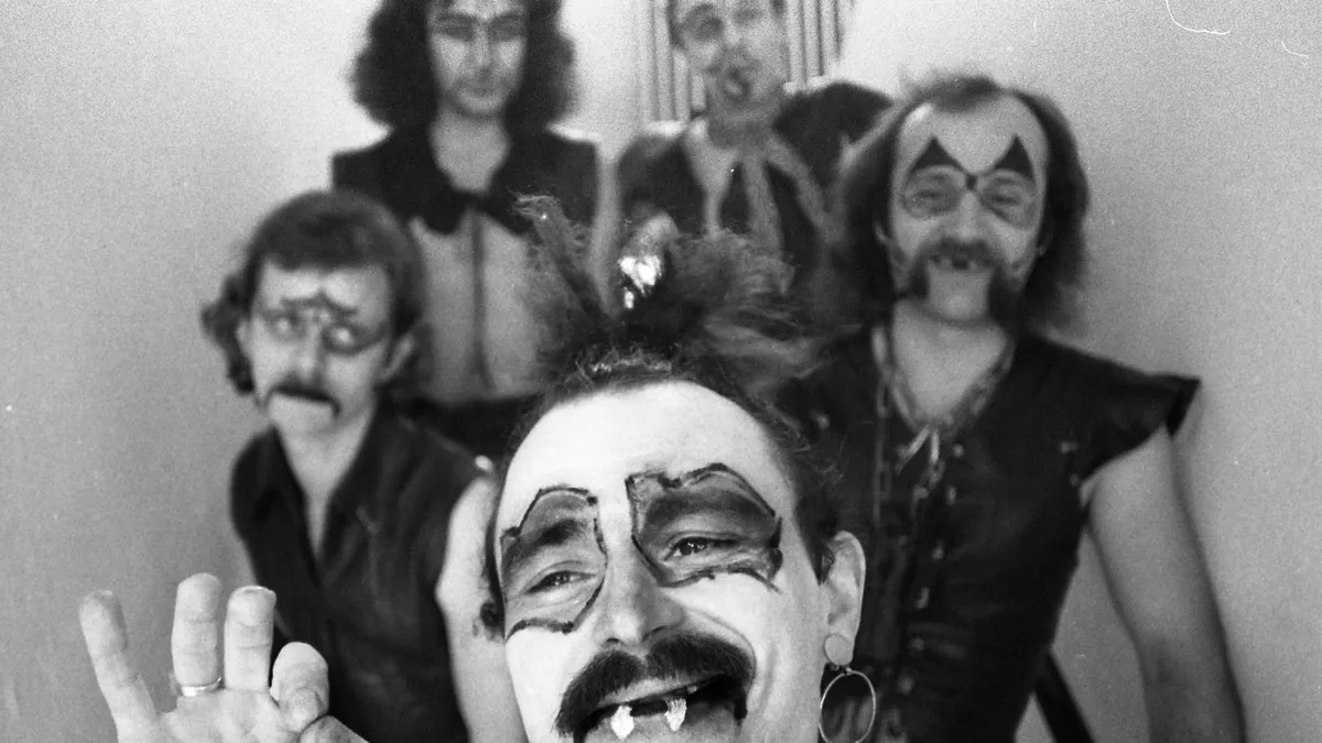 Babos kendő, legendás koncertek, felejthetetlen balhék, képek a Beatrice korai éveiből