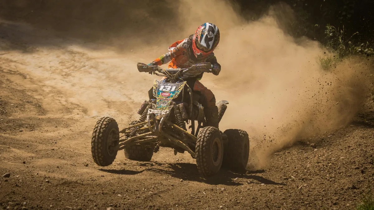 Egy este két baleset ugyanott: súlyos sérültek a béri offroad fesztiválon