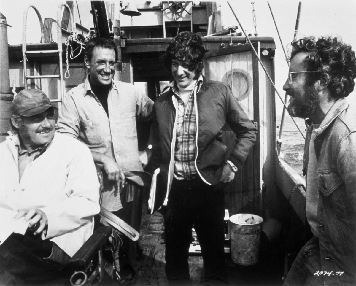A cápa, 1975, Film Title: JAWS, Director: STEVEN SPIELBERG, Studio: UNIV, Pictured: RICHARD DREYFUSS, ROY SCHEIDER, ROBERT SHAW. (Credit Image: SNAP/ZUMAPRESS.com) (Credit Image: © SNAP/Entertainment Pictures/ZUMAPRESS.com) 1975 - Jaws - Robert Shaw