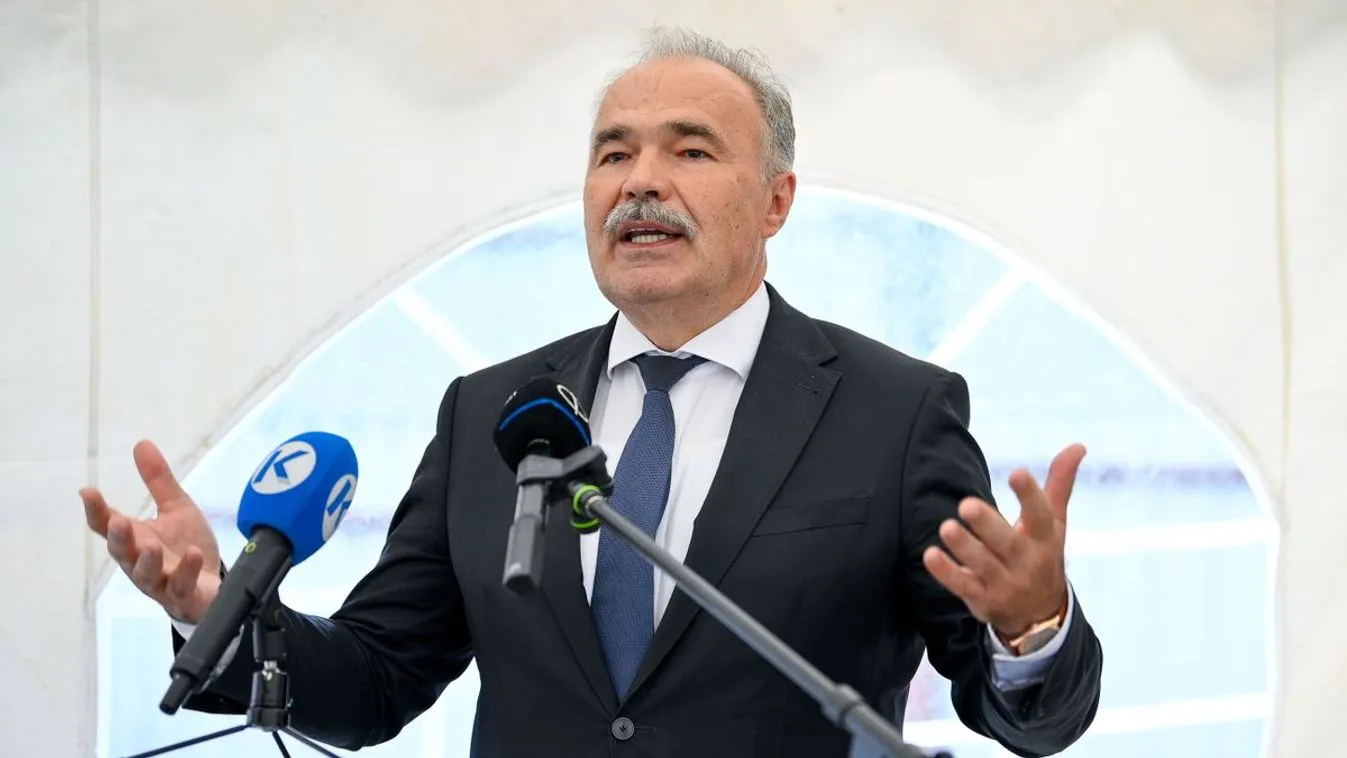 Nagy István: Az EU Ukrajnának kedvez az európai gazdák helyett Kép