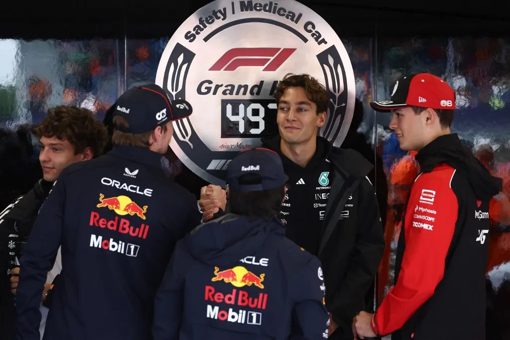 Andrea Kimi Antonelli of Mercedes, Max Verstappen, Yuki Tsunoda of Red Bull Racing, George Russell of Mercedes and Oliver Bearman of Haas ahead of the Formula 1 British Grand Prix at Silverstone Circuit in Northampton, Great Britain on July 6, 2025. (Photo by Jakub Porzycki/NurPhoto) (Photo by Jakub Porzycki / NurPhoto via AFP)