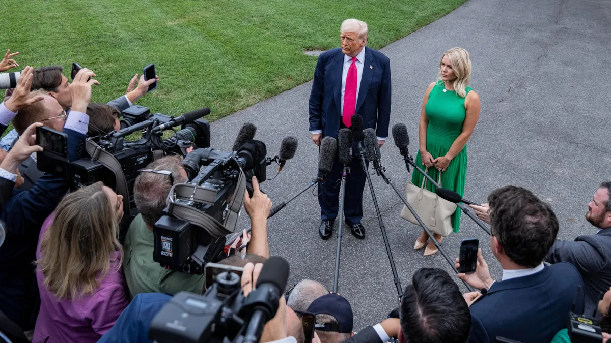 Trump váratlan megállapodást jelentett be