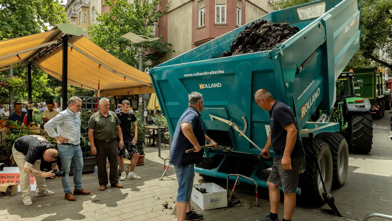 Gazdatüntetés Budapesten és Brüsszelben: Nem hagyják, hogy Brüsszel tönkretegye a gazdákat Kép