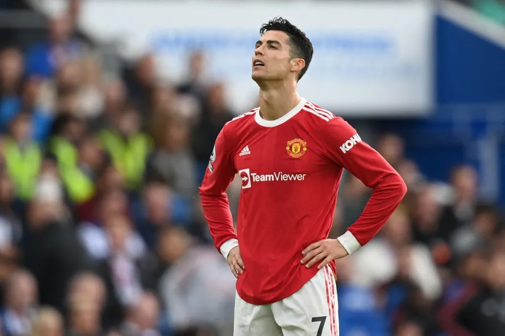 A Manchester United Cristiano Ronaldo nevét nem szerepeltetheti a mezein