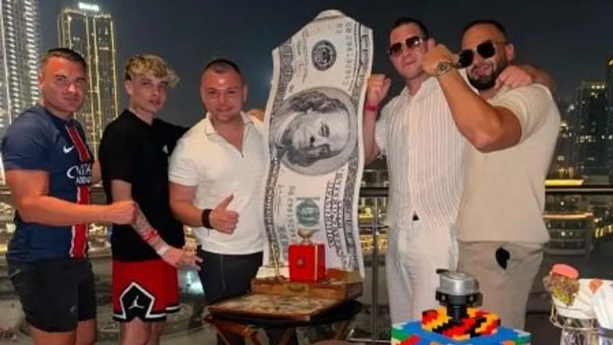 Dubaji luxus: Elképesztő mennyiségű pénzt szórt el a magyar híresség a szülinapi buliján
