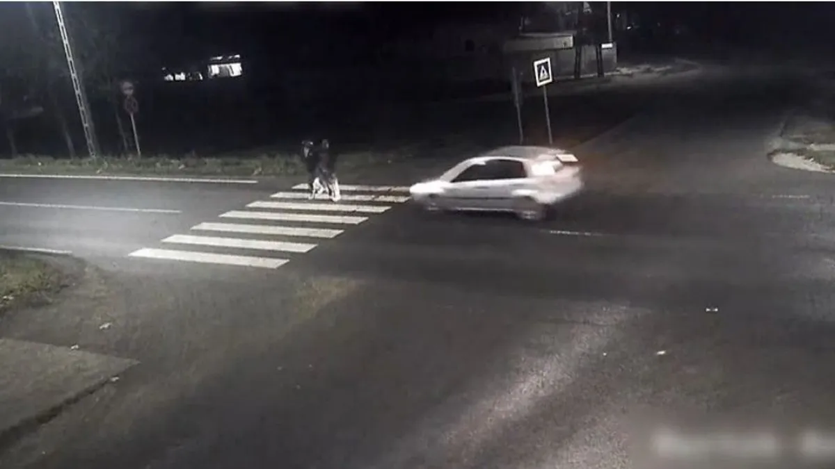 Brutális gyalogosgázolás a zebrán – videó is készült az esetről