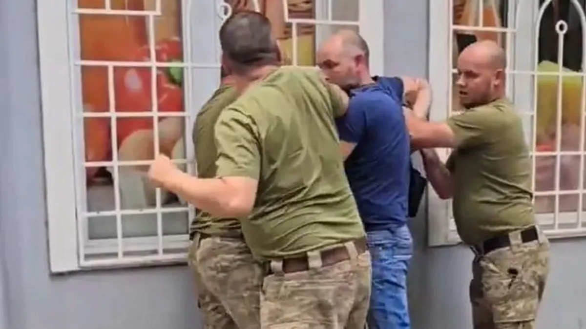 Döbbenetes videó került elő az ukrán sorozók kegyetlenkedéseiről