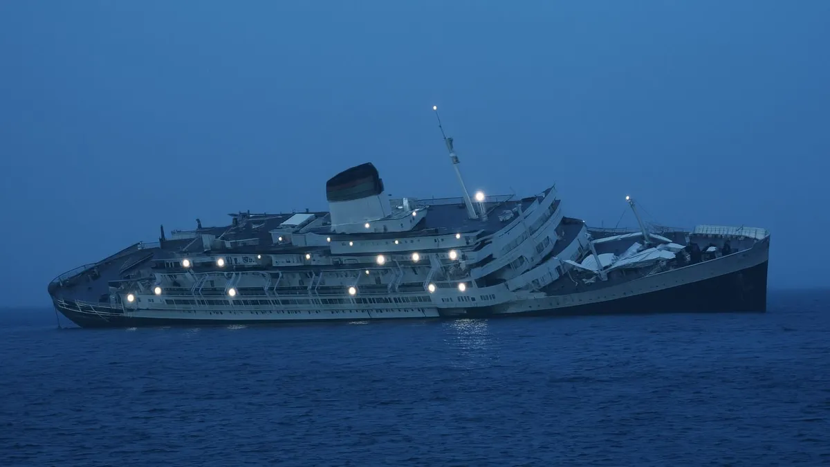 A Titanic után újabb luxushajót nyelt el a mélység