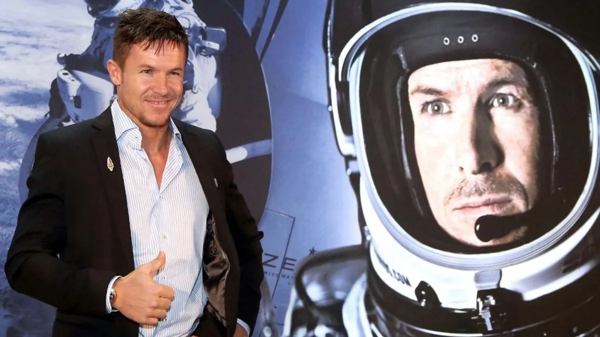 Meghalt Felix Baumgartner, aki ejtőernyővel ugrott ki az űrből a Földre