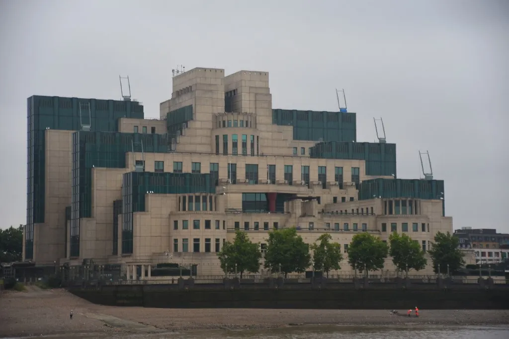 brit kormány
