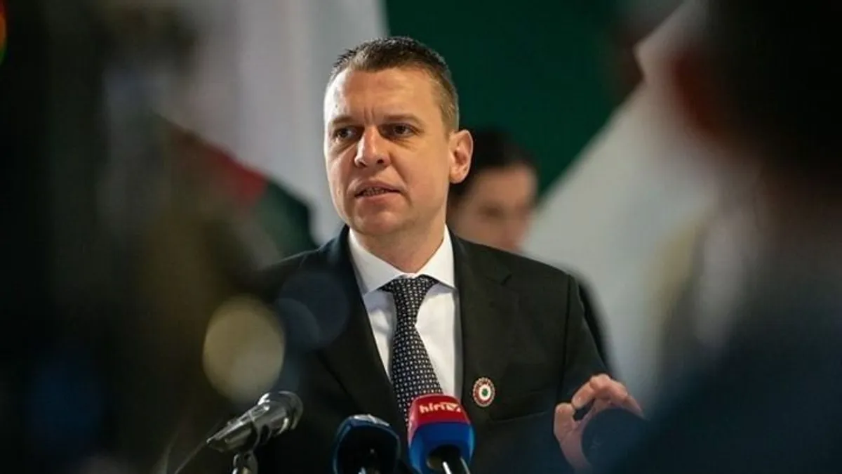 Menczer Tamás helyretette az órák alatt milliókat kereső Magyar Pétert