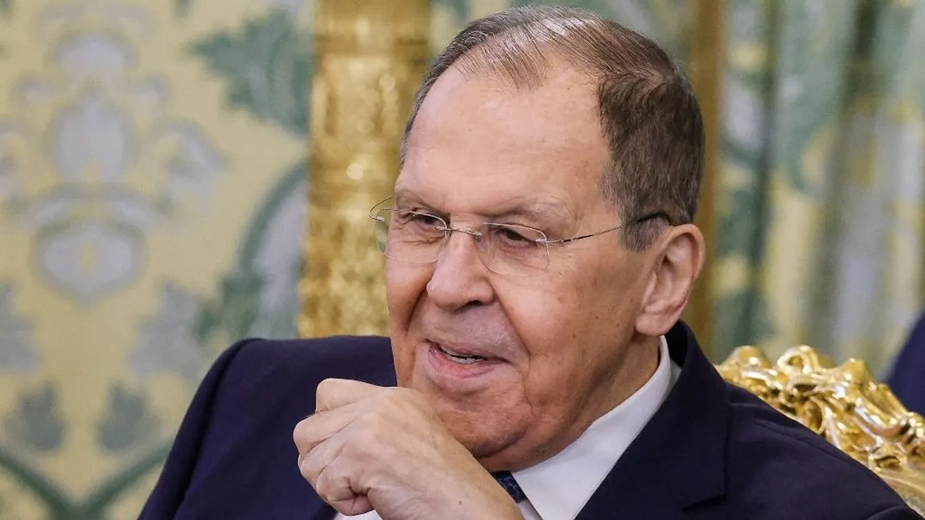 Lavrov megérkezett Alaszkába és elmondta, hogy vannak konkrét elképzelései