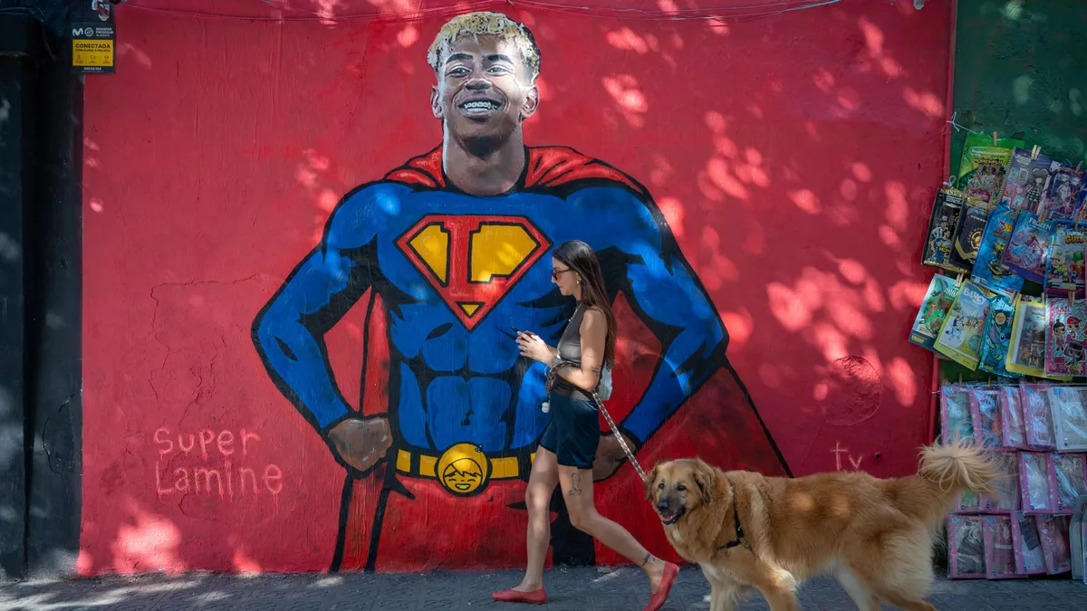 Megrongálták Lamine Yamal falfestményét Barcelonában
