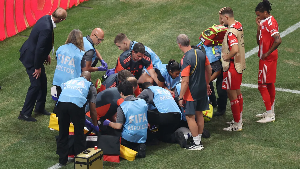 Horrorsérülés a klubvilágbajnokságon: a pályán zokogott a PSG kapusa