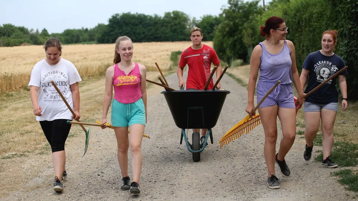 A Nyári diákmunka program lehetőséget teremt a fiatalok számára,