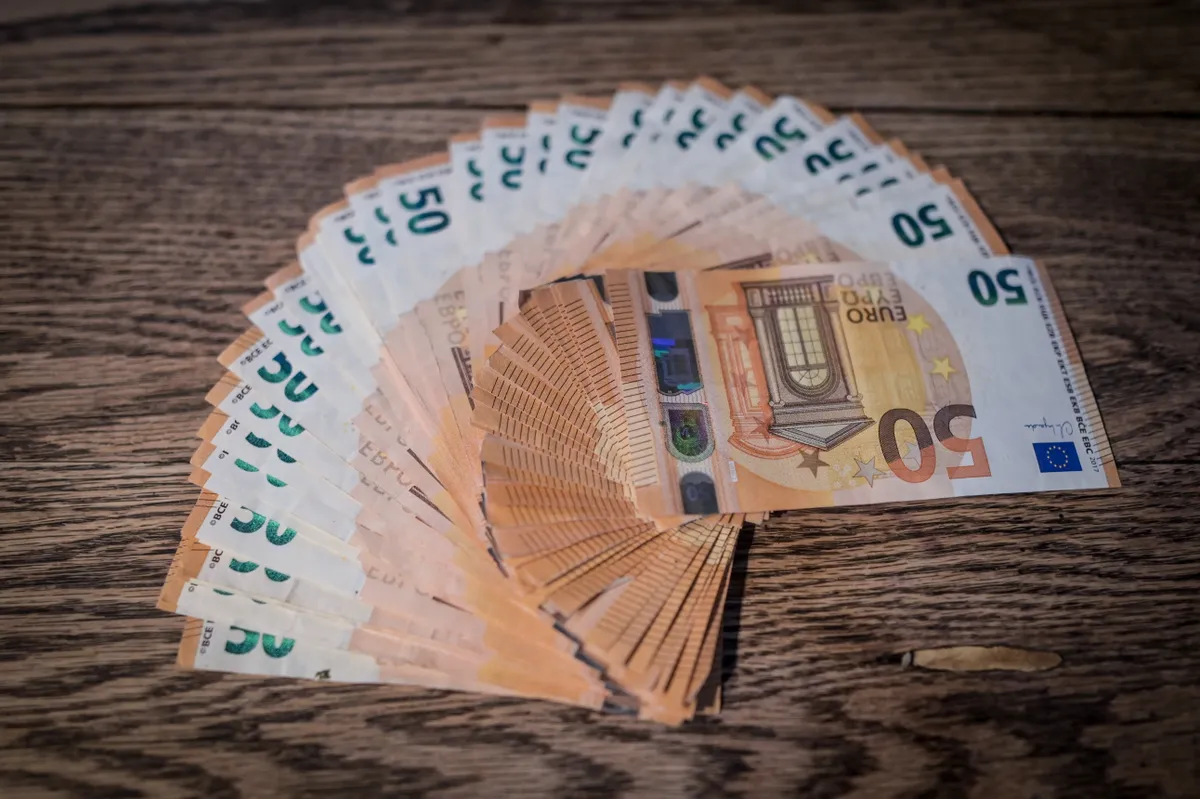 50 euro banknotes constituting 2000 euros of cash arranged in a fan on a table in Tubersent on November 22, 2024. An image used to illustrate undeclared payment in black or black, tax fraud or money laundering. Des billets de banque de 50 euros constituant 2000 euros de cash disposes en eventail sur une table a Tubersent le 22 novembre 2024. Une image servant a illustrer le paiement en non declare au black ou au noir, la fraude fiscale ou le blanchiment. (Photo by Quentin Top / Hans Lucas via AFP)