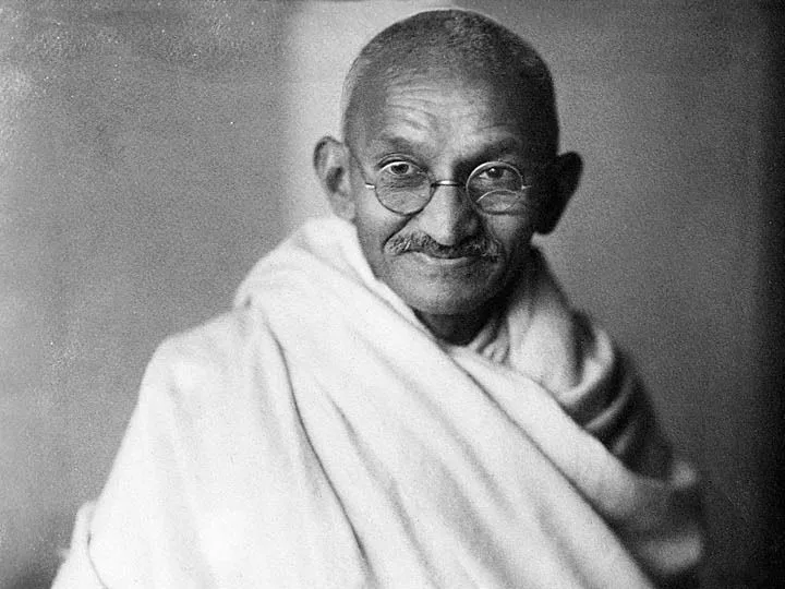 Gandhi letartóztatása, London, Mahatma Gandhi, India