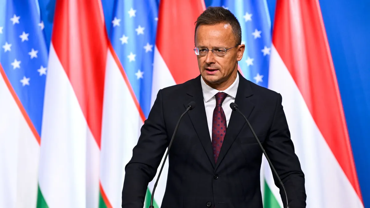 Szijjártó Péter: Olcsó földgáz, olcsó áram, ezt védjük ma