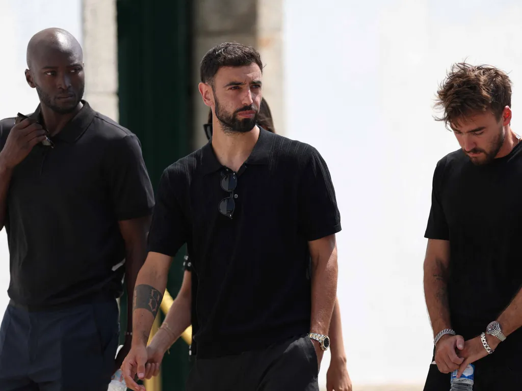Diogo Jota temetése, DiogoJotatemetése, DiogoJota, temetés, 2025.07.05. (From L) Portuguese football players Danilo Pereira and Bruno Fendrich attend the funeral ceremony of Liverpool's Portuguese forward Diogo Jota and his brother Andre Silva at the Moth