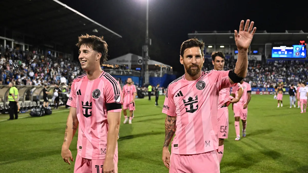 Lionel Messi négy védőt is megbolondítva lőtt óriási gólt – videó
