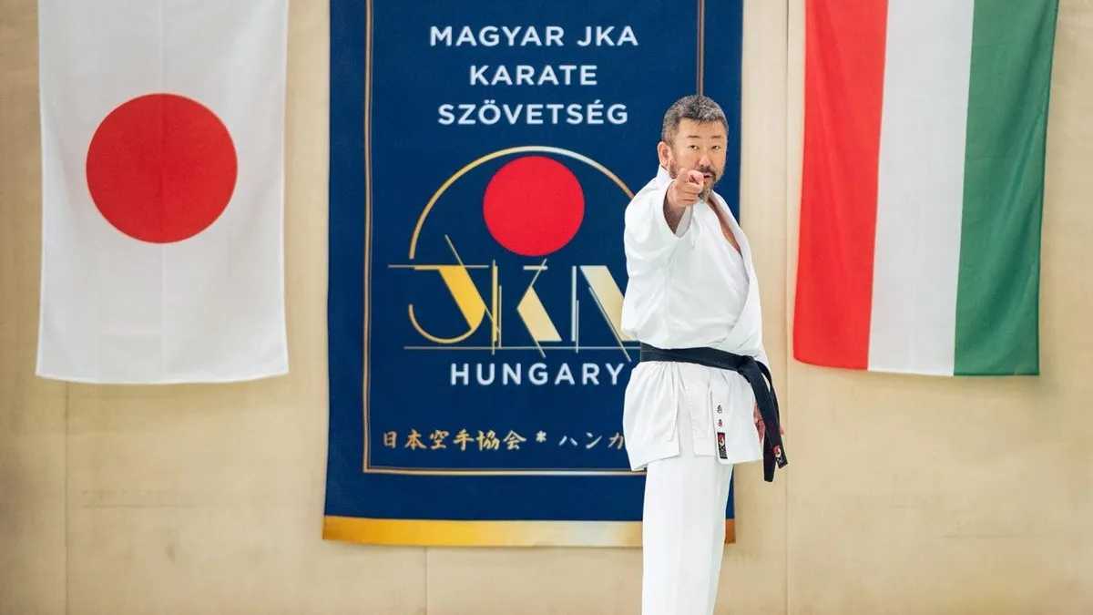 A világ két legjobb karatésa vizsgáztatott a legendás fekete övre Budapesten