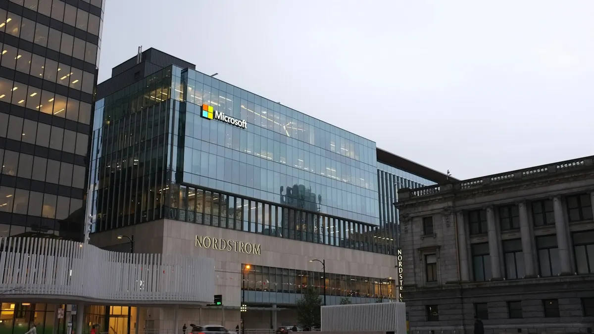 Újabb hatalmas leépítésre készül a Microsoft