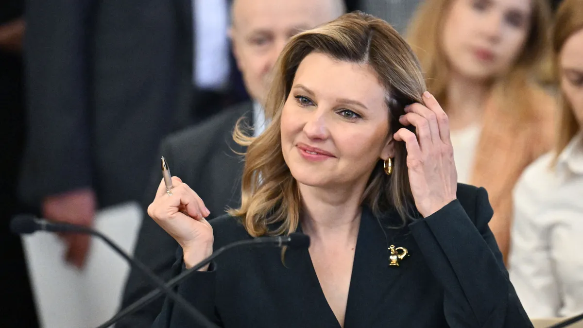 Olena Zelenszka (wife of the Ukrainian president) on Wednesday, 18 June 2025, during the First Ladies and Gentlemen Summit at the Hofburg Palace in Vienna, Austria. - 20250618_PD1848 (Photo by HANS KLAUS TECHT / APA-PictureDesk via AFP)