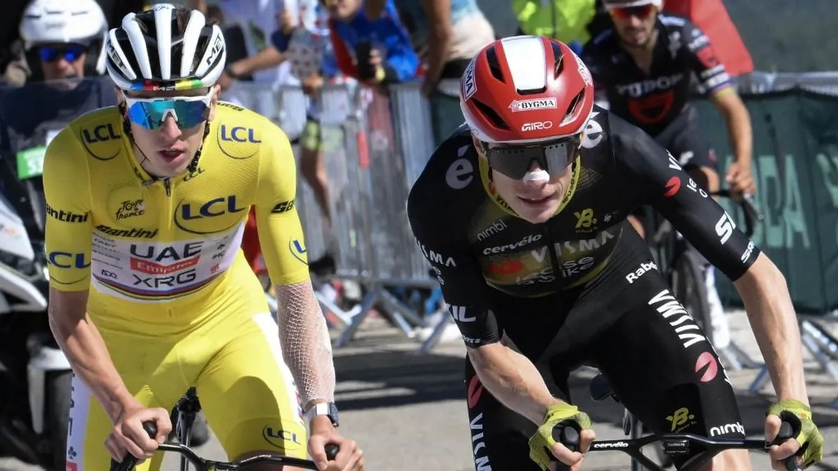 A legendás hegy hozta meg az első francia sikert a Tour de France-on, mentő vitte el az egyik versenyzőt