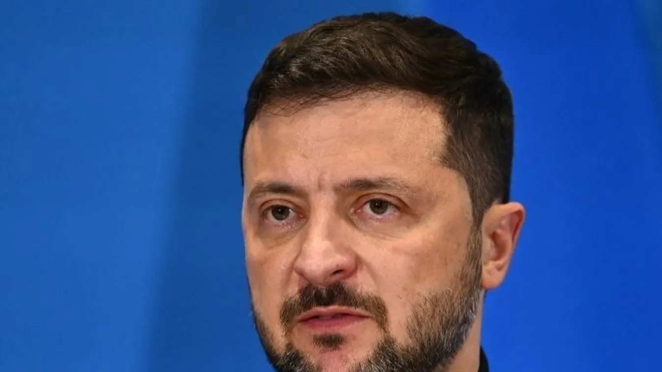 Zelenszkij a frontokon éli fel Ukrajna jövőjét Kép